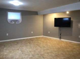 142 Maplewood Ave #A, Milford, CT 06460