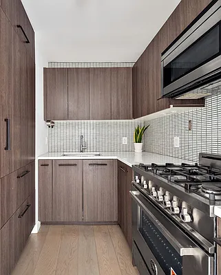 Rented by Compass | media 27