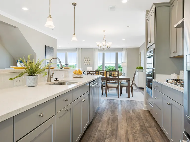 The Refinery Townhomes — Photo 28