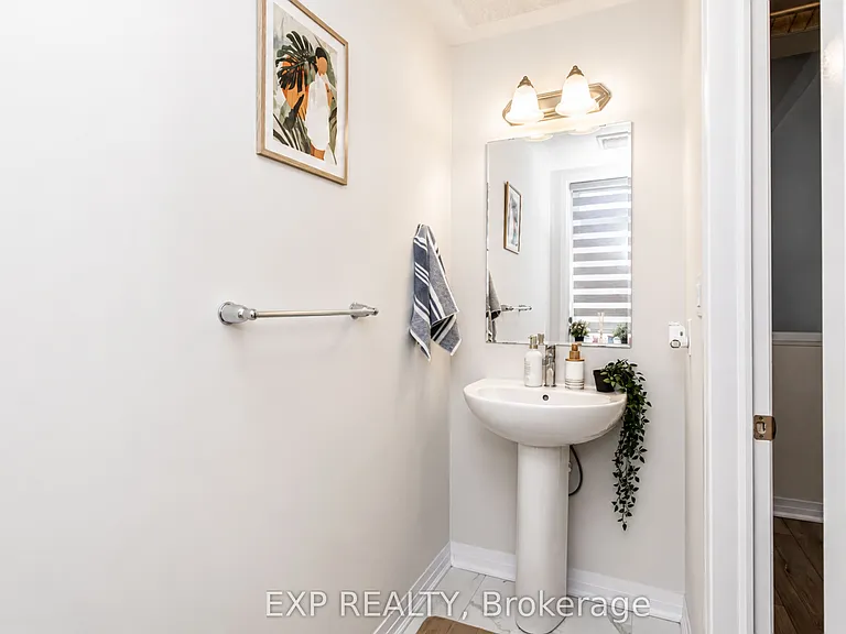 25 Isherwood Ave #23 — Photo 13