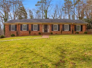 3630 Kirklees Rd, Winston Salem, NC 27104