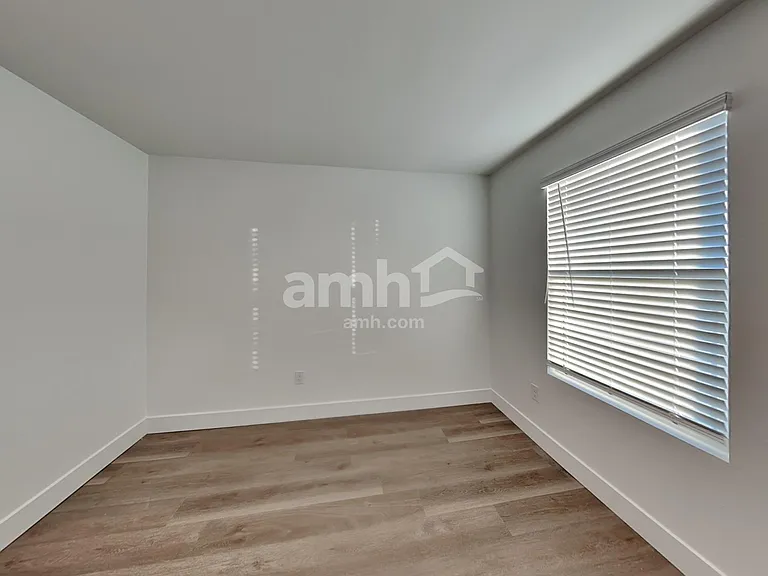 7445 S Keller Ln — Photo 15