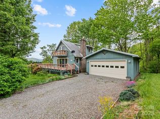 115 Dahlia Ln, Waynesville, NC 28785