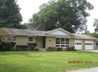 501 Black Oak Dr, Trail Creek, IN