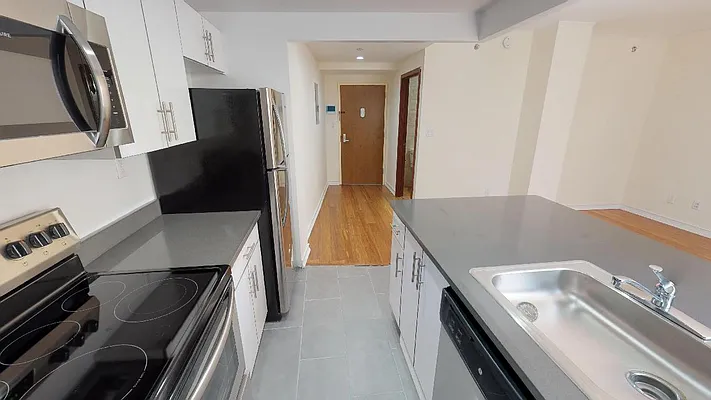 Rented by Metro Garden Realty NYC | media 34