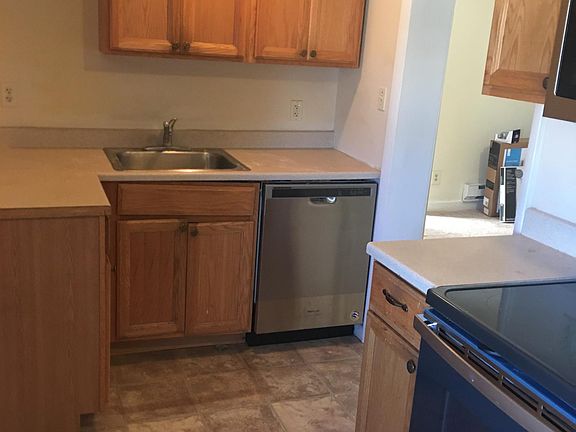 Kitchen- Stainless steel appliances