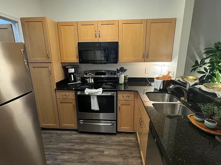 3918 Breezeport Way — Photo 8
