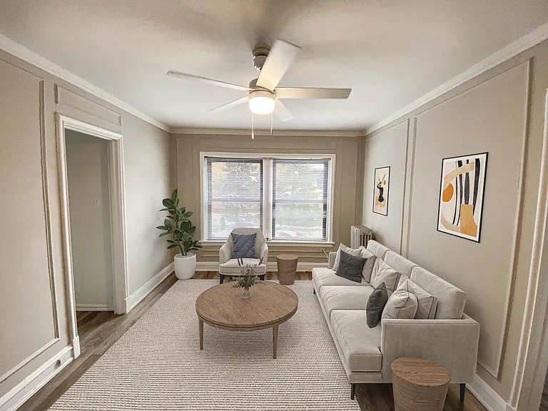 440 W. Barry Ave. — Photo 5