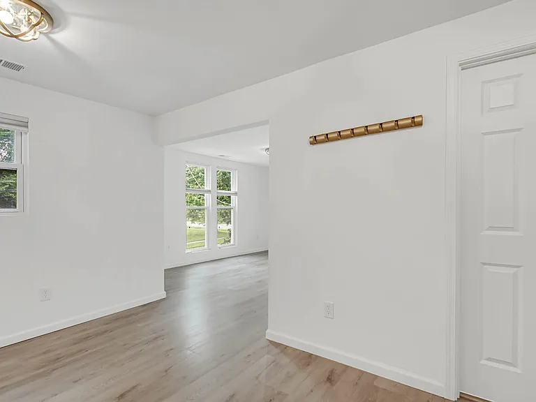 353 Morgan Blvd #3 — Photo 5