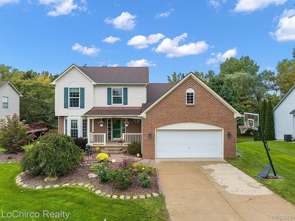 1st image of 2428 Malena Ln