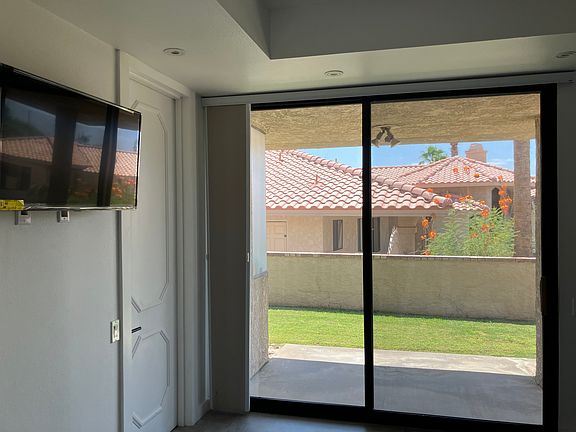 3rd image of 43820 Culebra Ln
