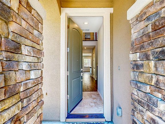 3rd image of 5645 Kelsey Place