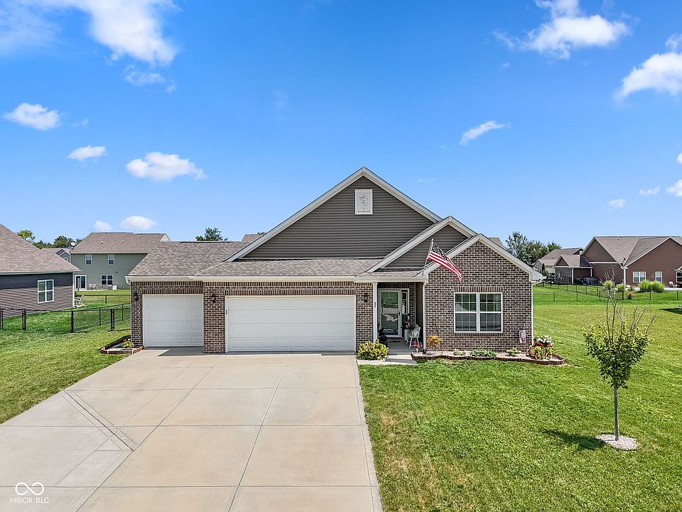 1st image of 89 Larimar Way