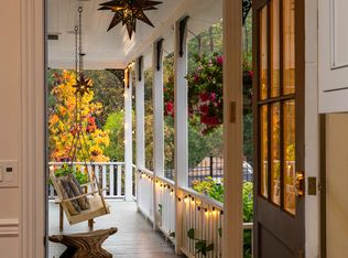 990 Thompson Way, Placerville, CA 95667