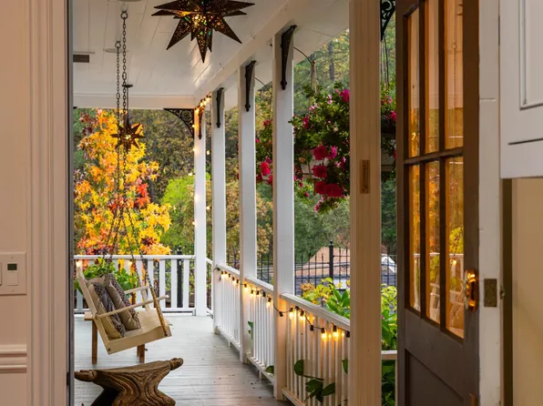 990 Thompson Way, Placerville, CA 95667