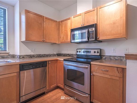 4th image of 7035 S 133rd St Unit A300
