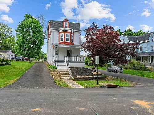 401 Cadwalader Ave Photo 1