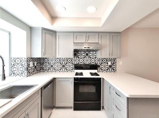 196 S Grant Ave #207, Columbus, OH 43215