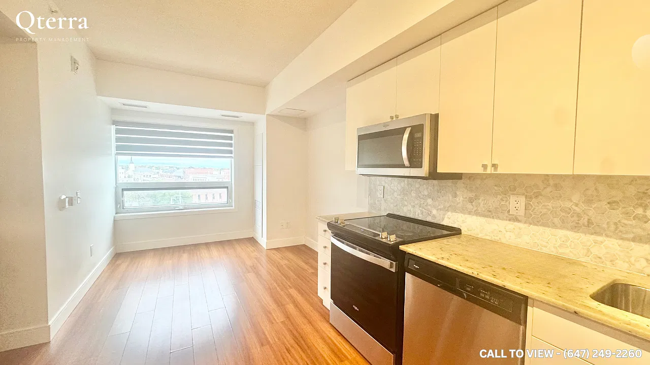 2 bed, 734 sqft, $1,695 — Photo 1