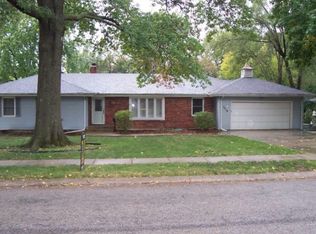 7416 Lowell Ave, Overland Park, KS 66204