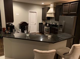 94 Walnut Glen Dr, Wilmington, OH 45177