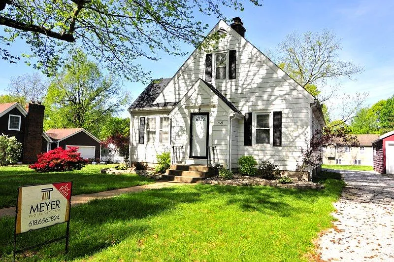 1223 Madison Ave photo 1