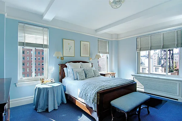 Sold by Corcoran | media 12