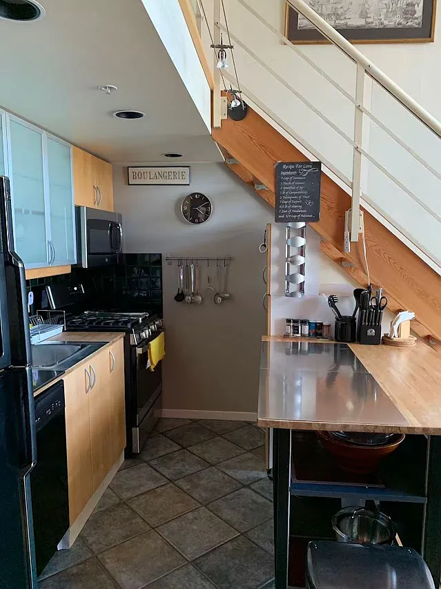 2 bed, 750 sqft, $3,800 — Photo 4