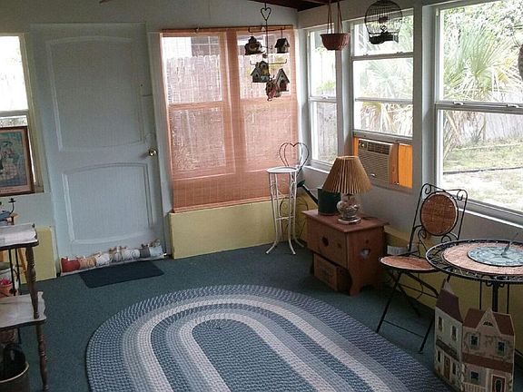 4th image of 2616 Hemlock Ct