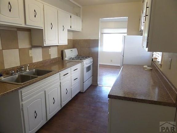 4th image of 2022 E 6th St