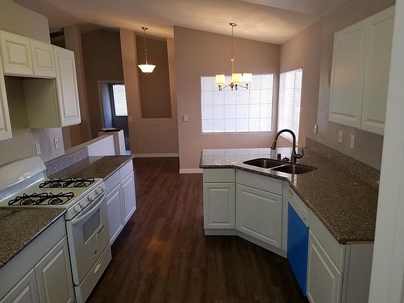 4th image of 35 Bright Dawn Ave