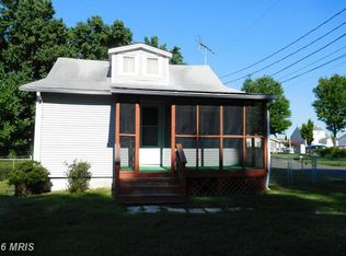 8313 Bayside Rd, Chesapeake Beach, MD 20732