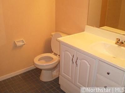 5th image of 7301 Candlewood Dr N