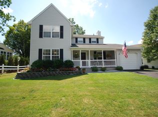 47 Choctaw Ridge Rd, Branchburg, NJ 08876