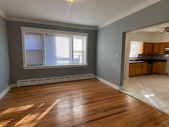 5th image of 7324 S Oglesby Ave