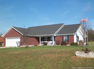 818 Justins Trl SW, Corydon, IN 47112