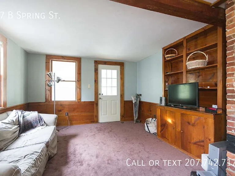 37 Spring St #B — Photo 6