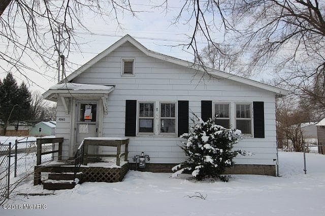 1st image of 4563 Pinehurst Ave SW
