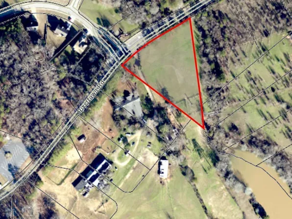 7508 Rivertown Rd, Fairburn, GA 30213