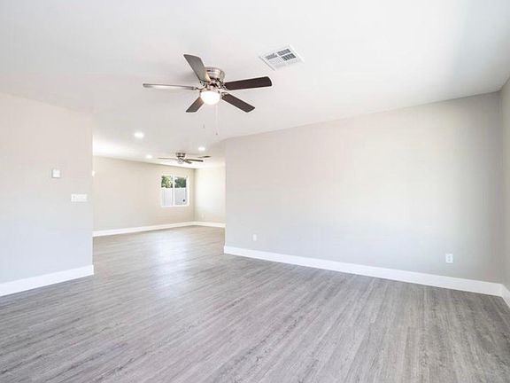 2nd image of 7509 E Hubbell St