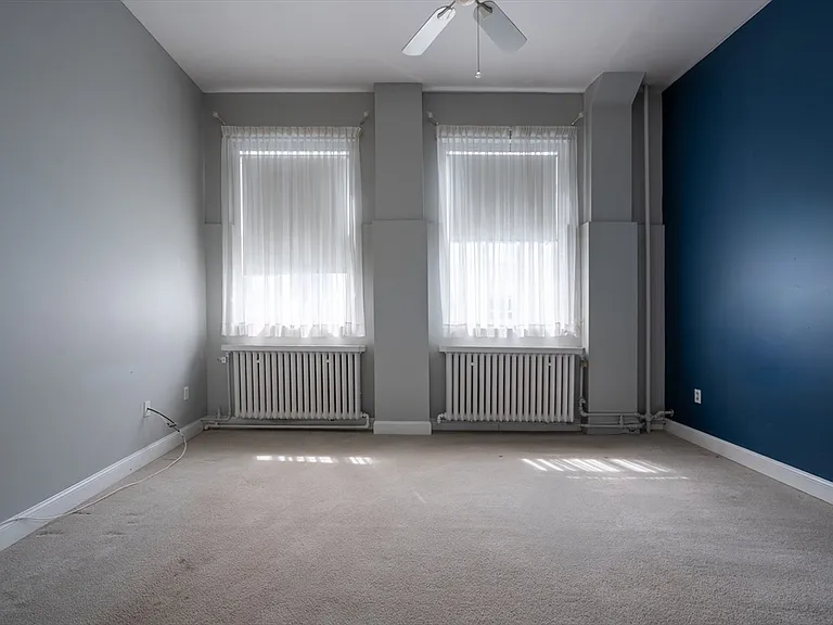 16 Balmoral St #422 — Photo 24
