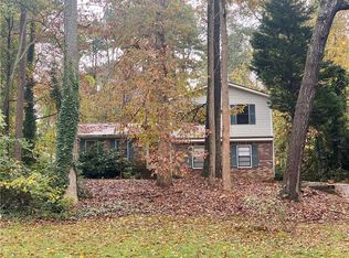 361 Quail Hollow Dr, Lawrenceville, GA 30043