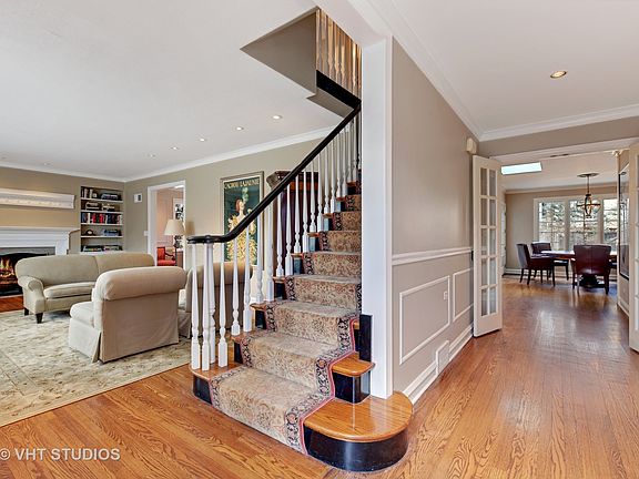 2nd image of 1233 Forest Glen Dr N
