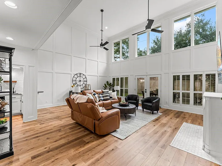 8911 Tranquil Park Dr — Photo 12