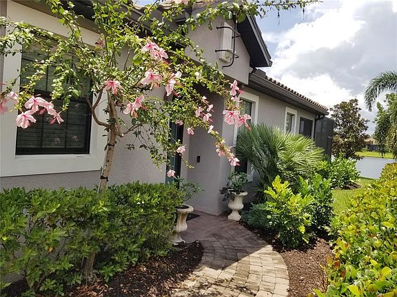 2nd image of 5528 Sentiero Dr