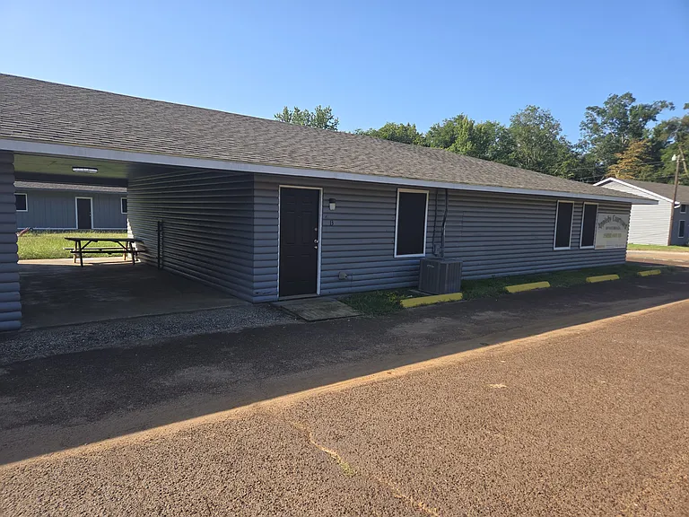15890 US Highway 59 A[[leby Courtyard #1 — Photo 10