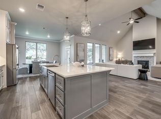 8708 Stark St, Edmond, OK 73007