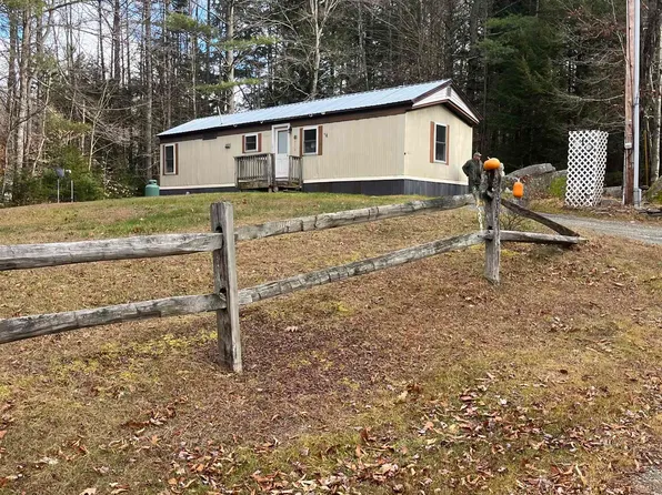 61 Endicott Road, Newport, NH 03773