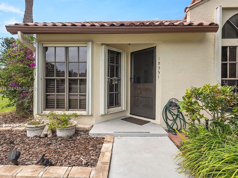 1st image of 18551 Woodstream Dr