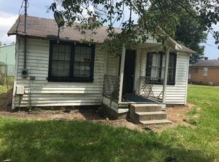 312 S Boundary St, Manning, SC 29102